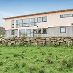 3 Bedroom Amazing In Vanse